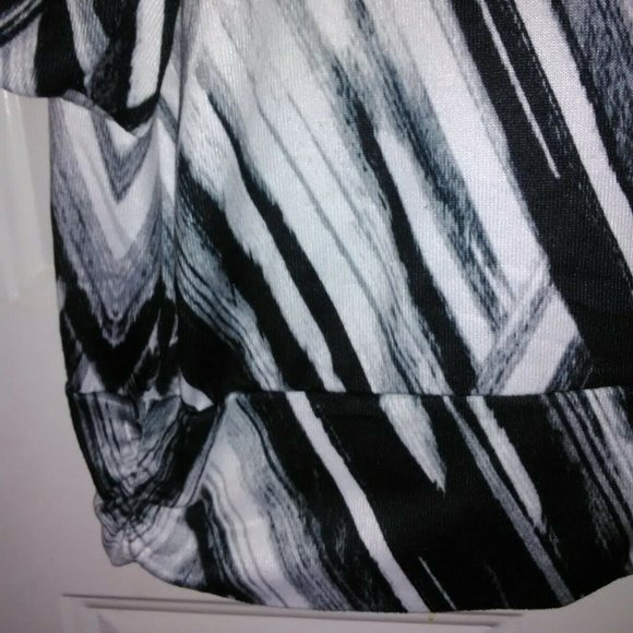 EST. 1946 GRAY/BLACK/WHITE RUCHED SIDES BANDED BOTTOM TOP XL-EUC - Picture 4 of 9